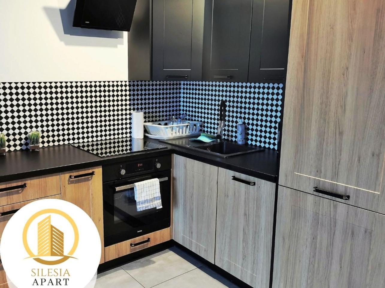 Apartament Granatowy Tychy Kültér fotó